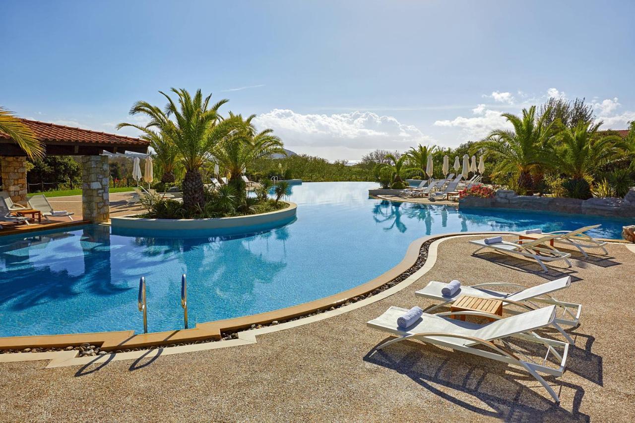 The Westin Resort, Costa Navarino Romanos  Exterior foto